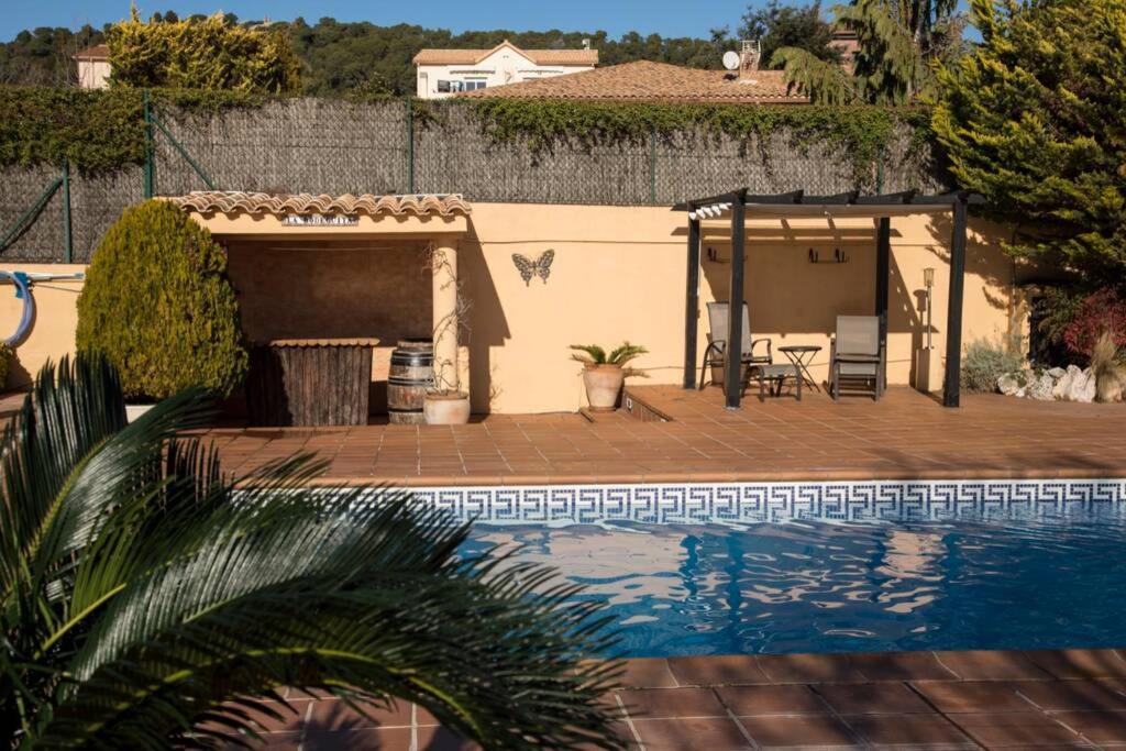 Casa Bella Con Piscina Villa Caldes De Montbui Exterior foto