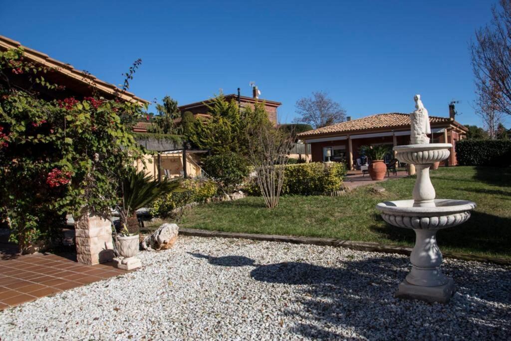 Casa Bella Con Piscina Villa Caldes De Montbui Exterior foto