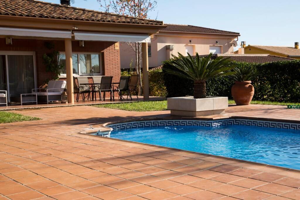 Casa Bella Con Piscina Villa Caldes De Montbui Exterior foto