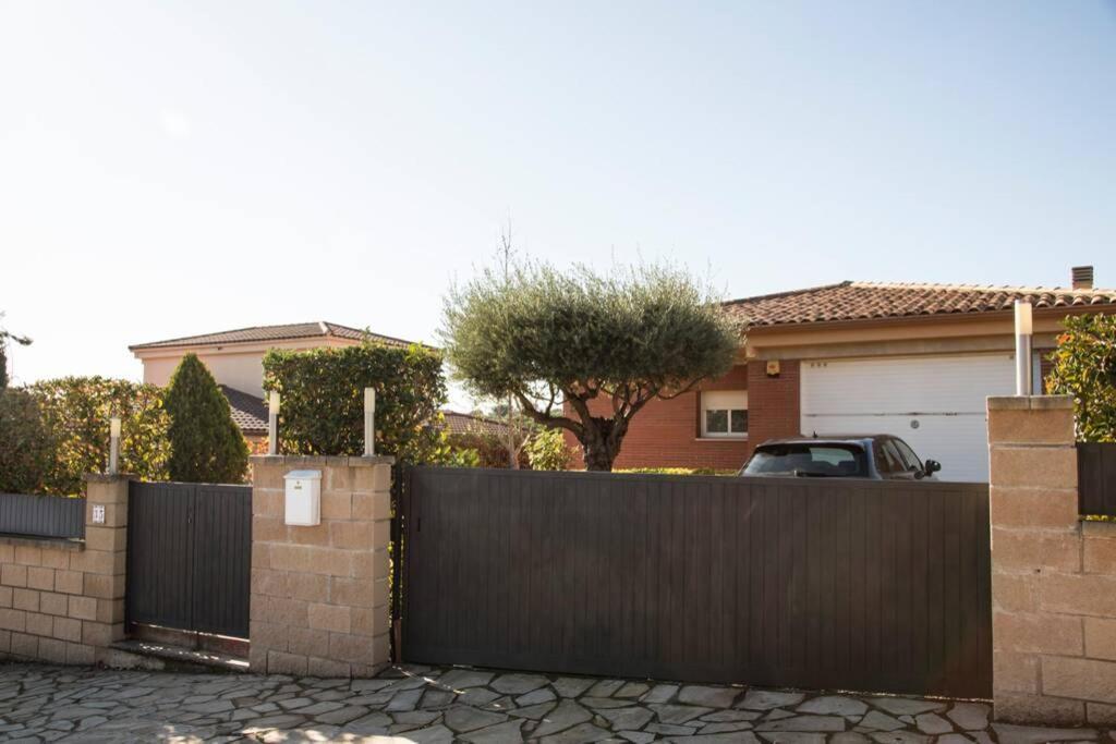 Casa Bella Con Piscina Villa Caldes De Montbui Exterior foto